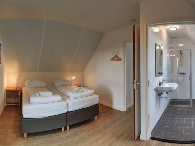 Bedroom, Villa Oesterdam Deluxe 6 persons, Tholen