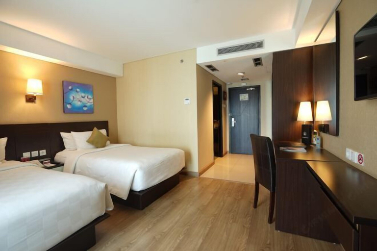 Bedroom 8
