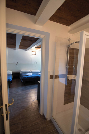 Others 4, Locanda Olivi, Ancona