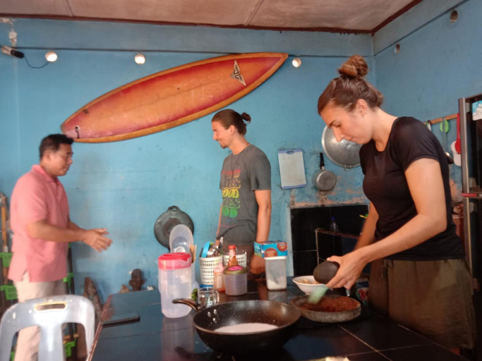 Food & Drinks 4, Harus Damai Inn, South Nias