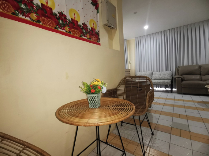 Others 5, Resort’s Side Hostel near Shangrila, Lapu-Lapu City