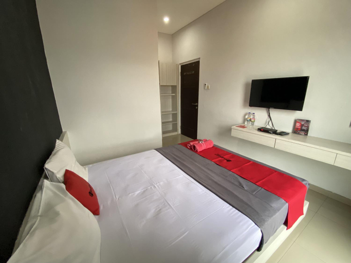 Bedroom 14