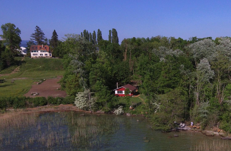Others 1, Lodge Glardons, Neuchâtel