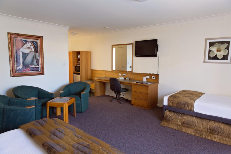 Bedroom 16