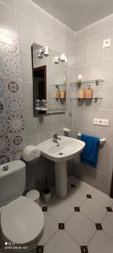 Bathroom 3, El Cactus Vera Coast, Almería