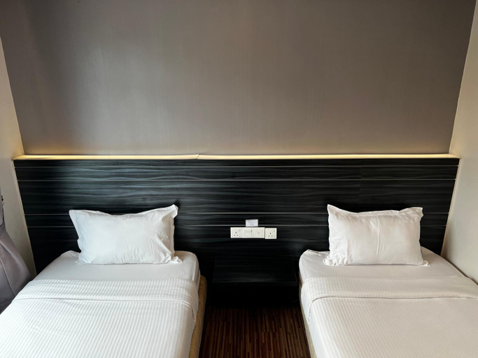 Bedroom 8