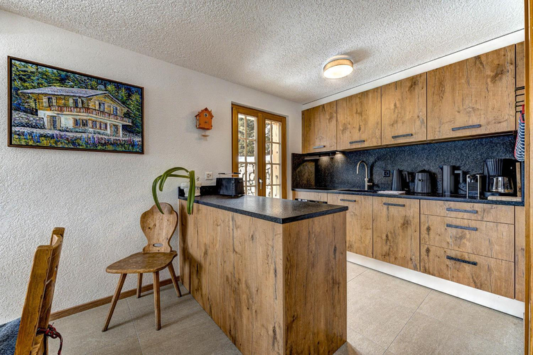Others 5, Chalet Onni, Martigny