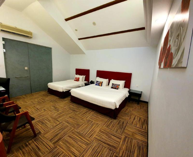 Bedroom 9