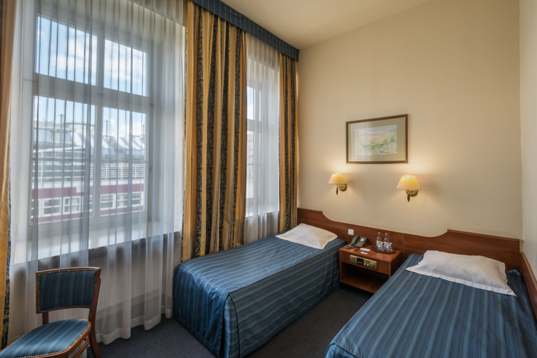 Bedroom, Hotel Tumski, Środa Śląska