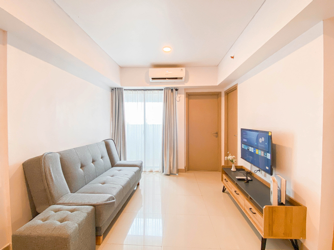 Exterior & Views 2, Comfort and Simply Look 2BR at Meikarta Apartment By Travelio, Cikarang