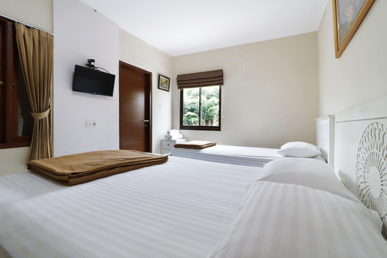 Bedroom 12