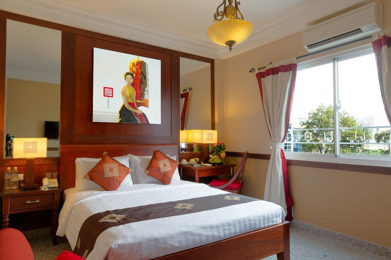 Bedroom 8