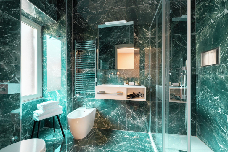 Bathroom 5, My Rooms in Vatican City, Roma