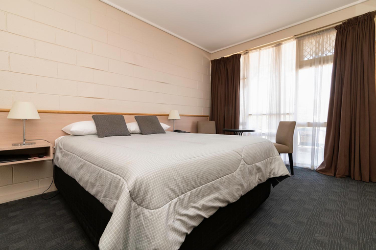 Bedroom 13