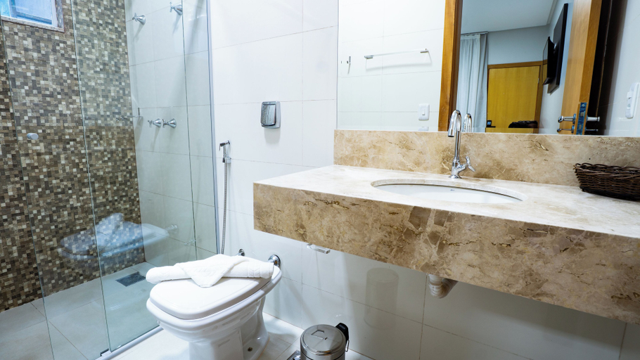 Bathroom, Hotel Buena Vista, Goiania