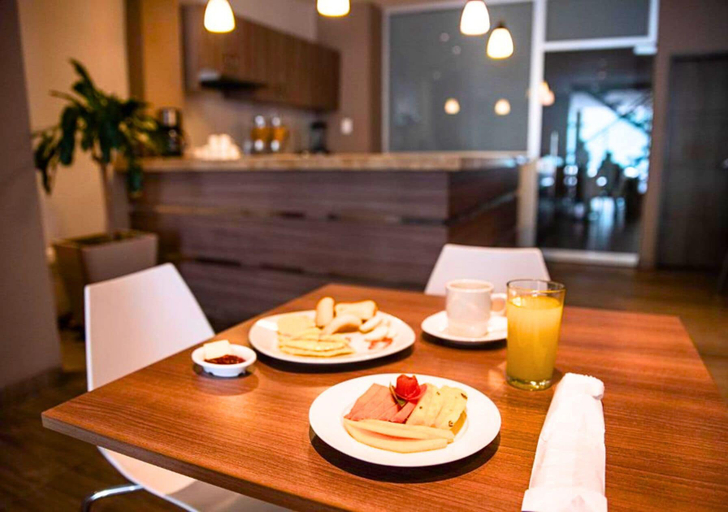Food & Drinks 5, Hotel Betania, Santa Marta (Dist. Esp.)