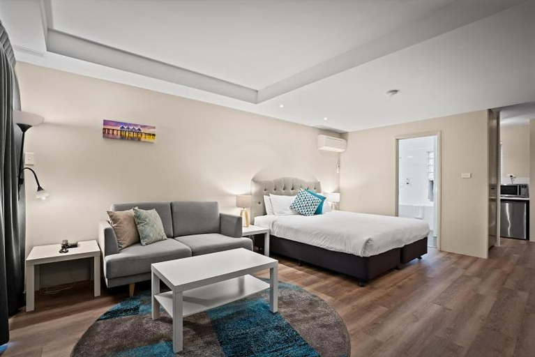 Bedroom 6