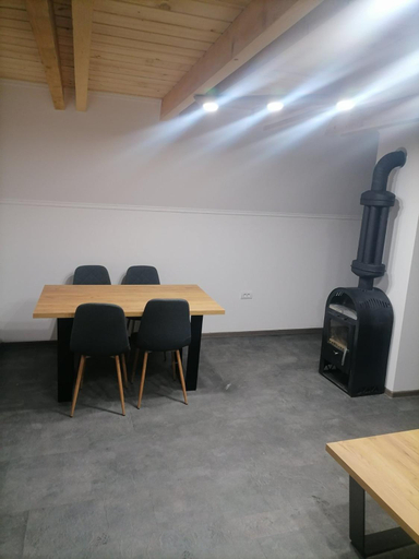 Dining Room 9