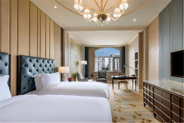 Bedroom 21