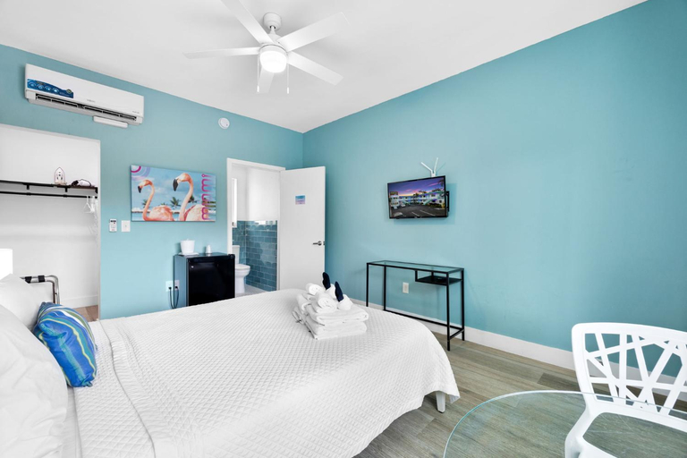 Bedroom 13
