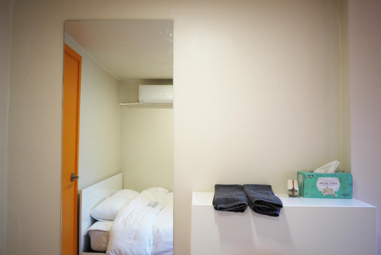 Bedroom 8