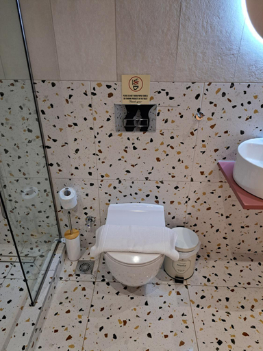 Bathroom 4, Old town studios, East Macedonia and Thrace