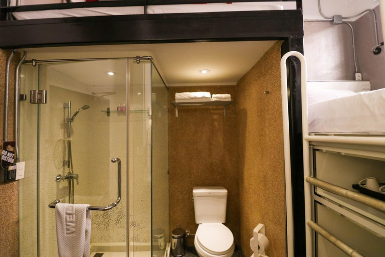 Bathroom 9