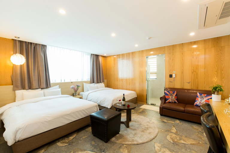 Bedroom 8