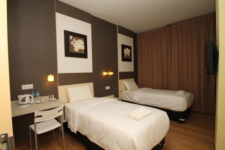 Bedroom 9