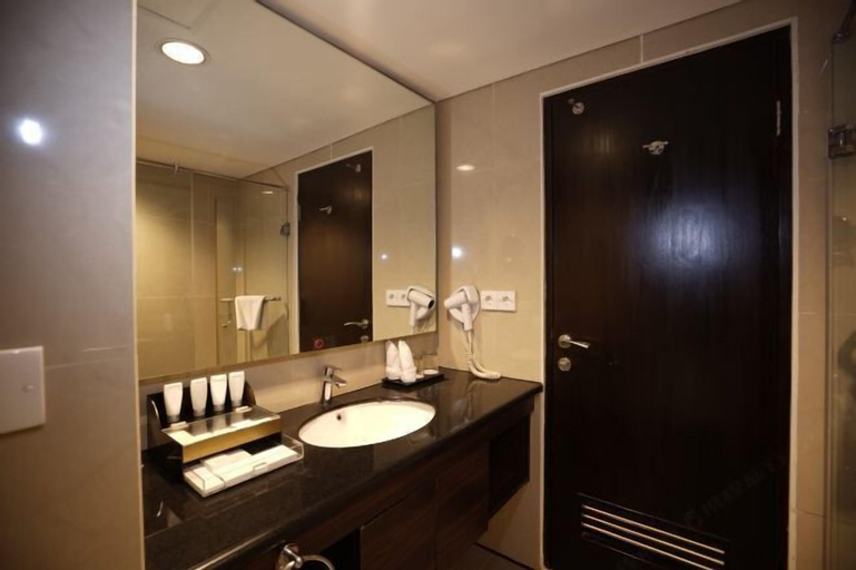 Bathroom 6