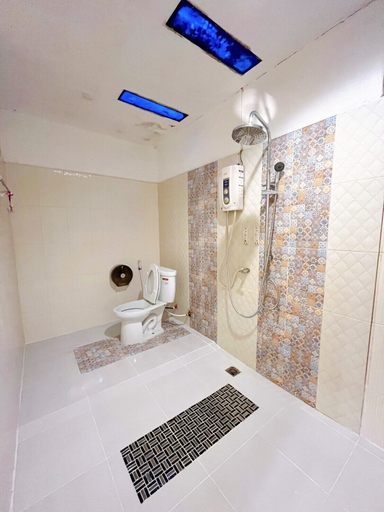 Bathroom 3, Baan Siri Mukdahan, Muang Mukdahan