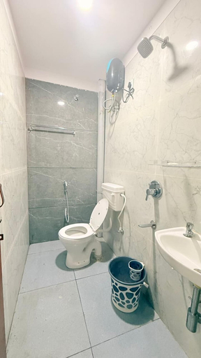 Bathroom 3, Vaaraahi Hotel, Ranga Reddy