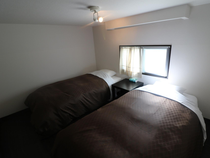 Bedroom 2, Mr.KINJO in Uenokura, Naha