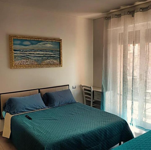 Bedroom 2, Casa Jasmine, Imperia