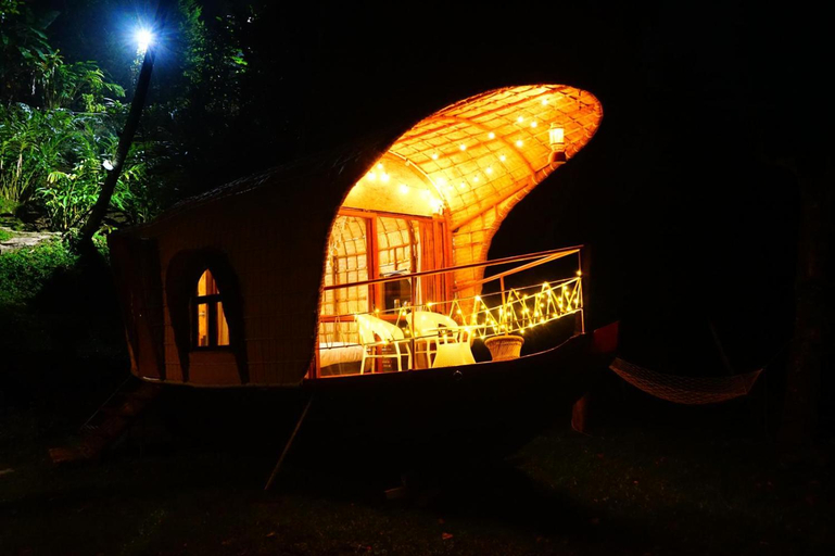 Others 3, Noah's Ark- River Front Boat House Cottage, Idukki