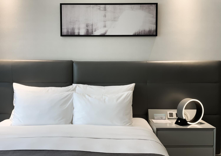 Bedroom 16