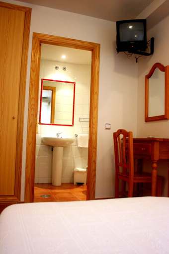 Bathroom 2, Hostal La Granja, Guadalajara