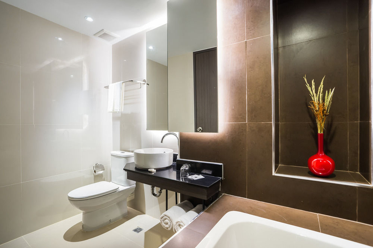 Bedroom 4, Aim House Bangkok Hotel, Khlong San