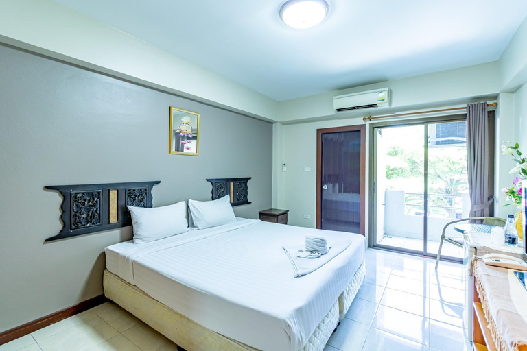 Bedroom 9