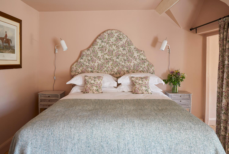 Bedroom 2, Thyme, Gloucestershire