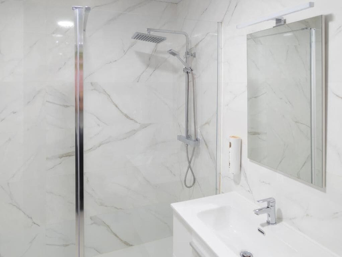 Bathroom 3, Rental San Luis, Sevilla