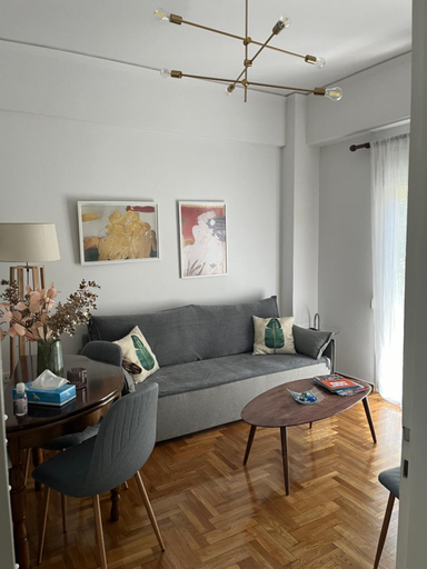 3, Alex’s home next to Laiko, Attica