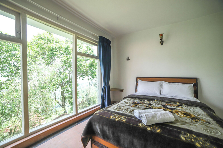 Samrakshitha Suits, The Nilgiris