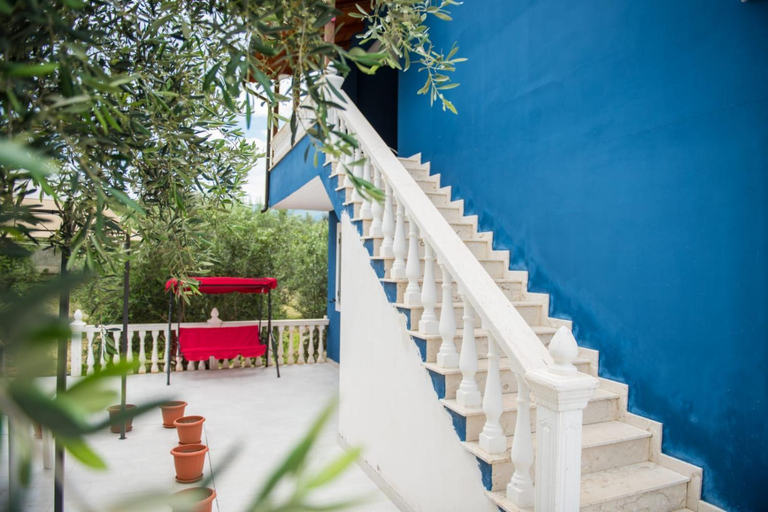 Others 2, Villa Stefano Stepa, Vlorës