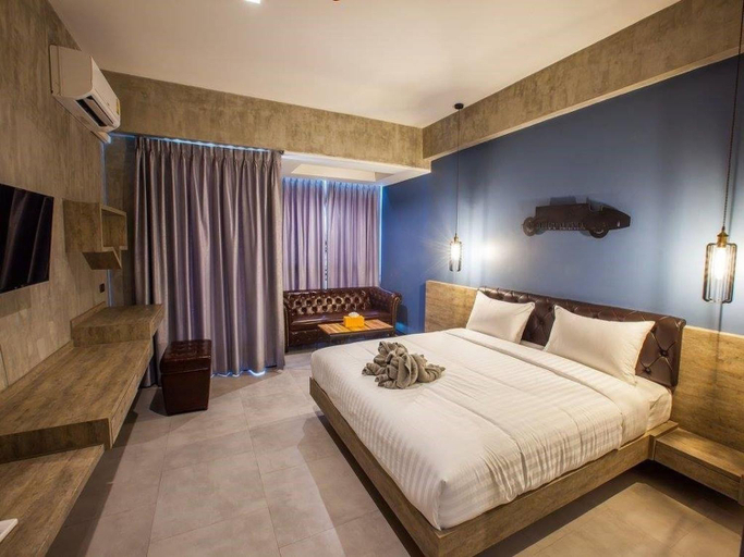 Bedroom 8