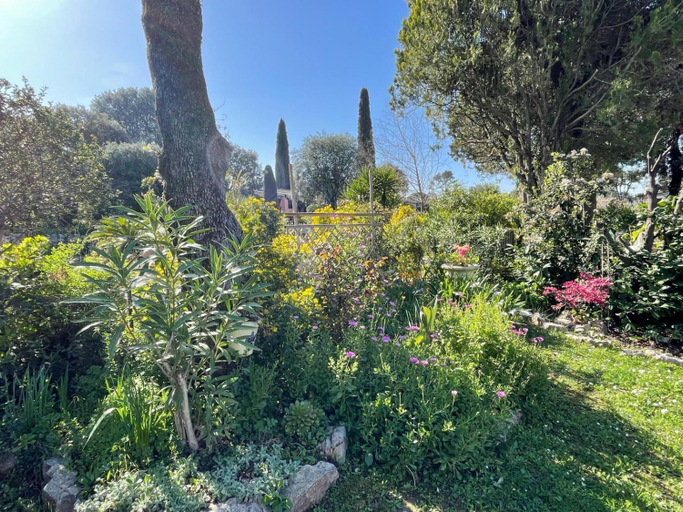 Others 4, Residence de charme a Grasse, Alpes-Maritimes