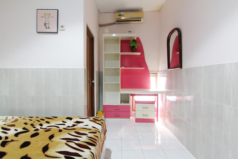 Bedroom 30