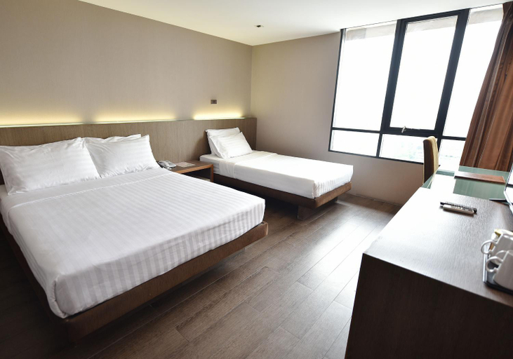 Bedroom 9