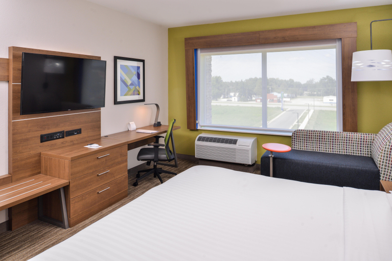 Bedroom 5
