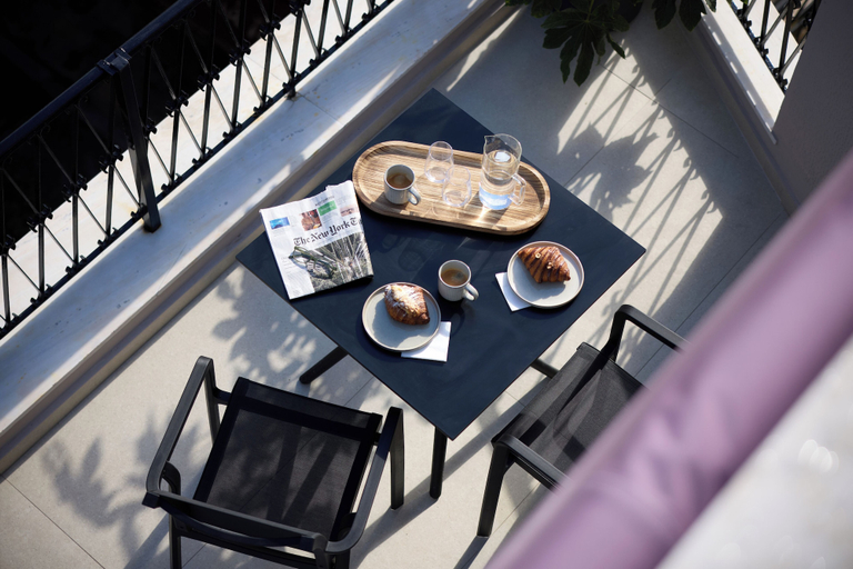 Food & Drinks 5, AthenSun Luxury Suites, Attica